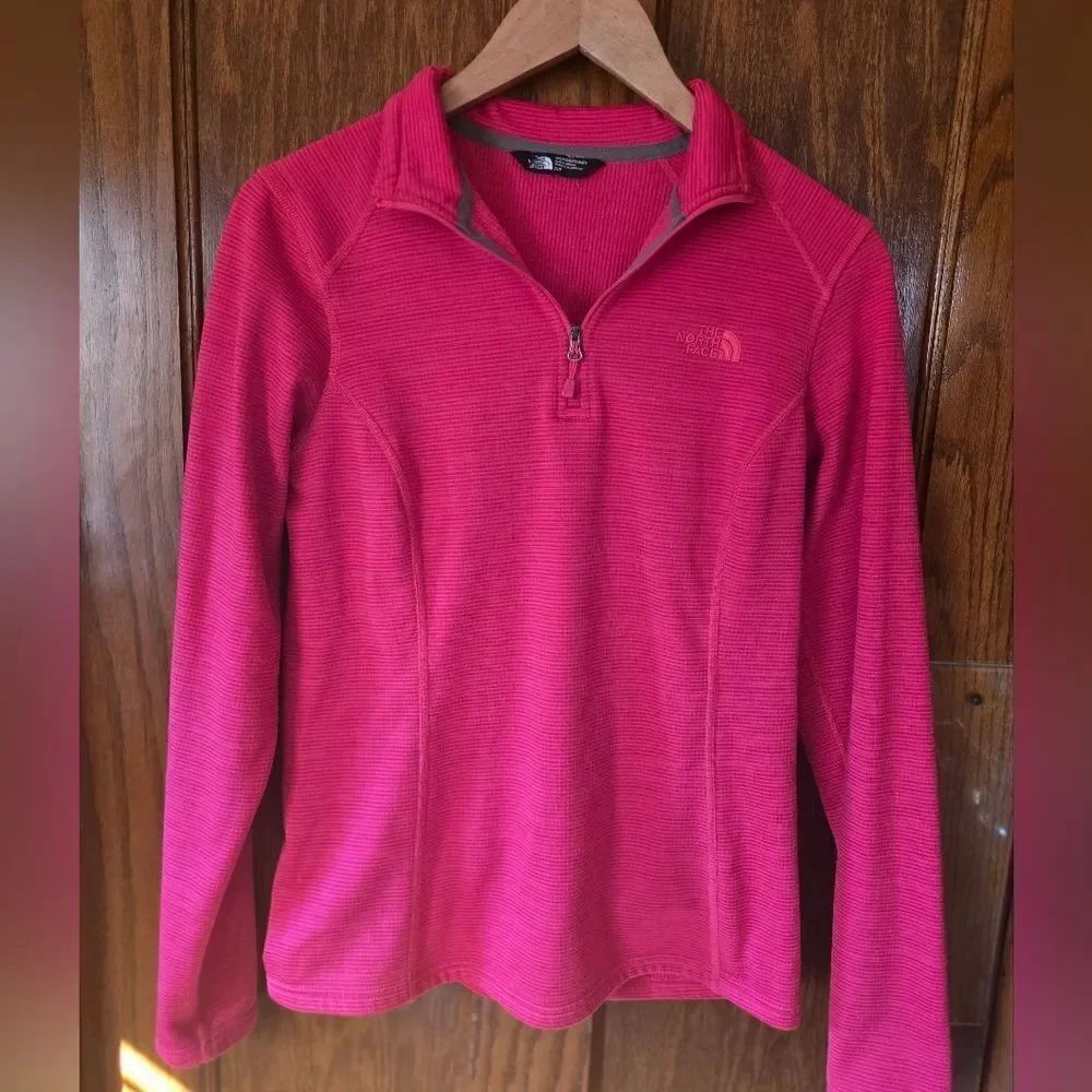 North Face Pink And Coral Striped Quarter-Zip Pullover Sz SMALL
